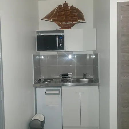 Pensjonat Meuble Au Rdc , Proche 3*