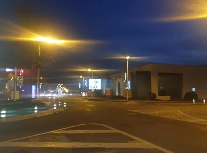 Meuble Au Rdc , Proche 3*